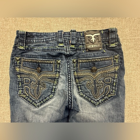 Men’s Rock Revival Dark Blue Straight Jeans - Picture 3 of 12